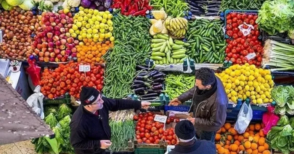 Gıda fiyatları enflasyonla mücadeleyi destekliyor