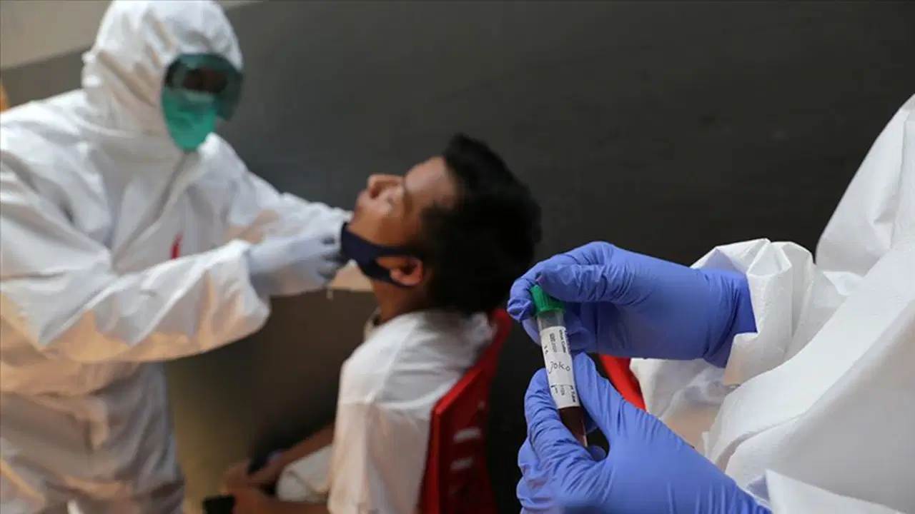 dikkat belirtiler degisti onumuzdeki aylarda covid 19a gore daha agir gecen grip salgini olacak HmzQeHc8