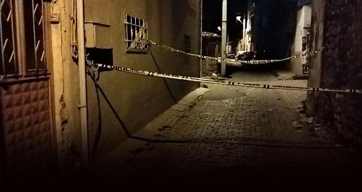 manisada aile ici bicakli kavga amcasini yaralayan supheli tutuklandi XbIC7Y81