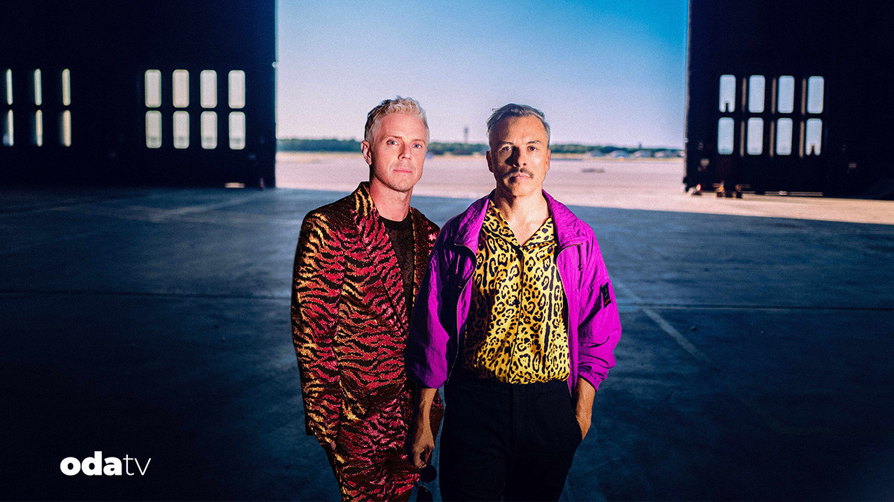 purple disco machine fire ice ile geri dondu FqaGKUQQ