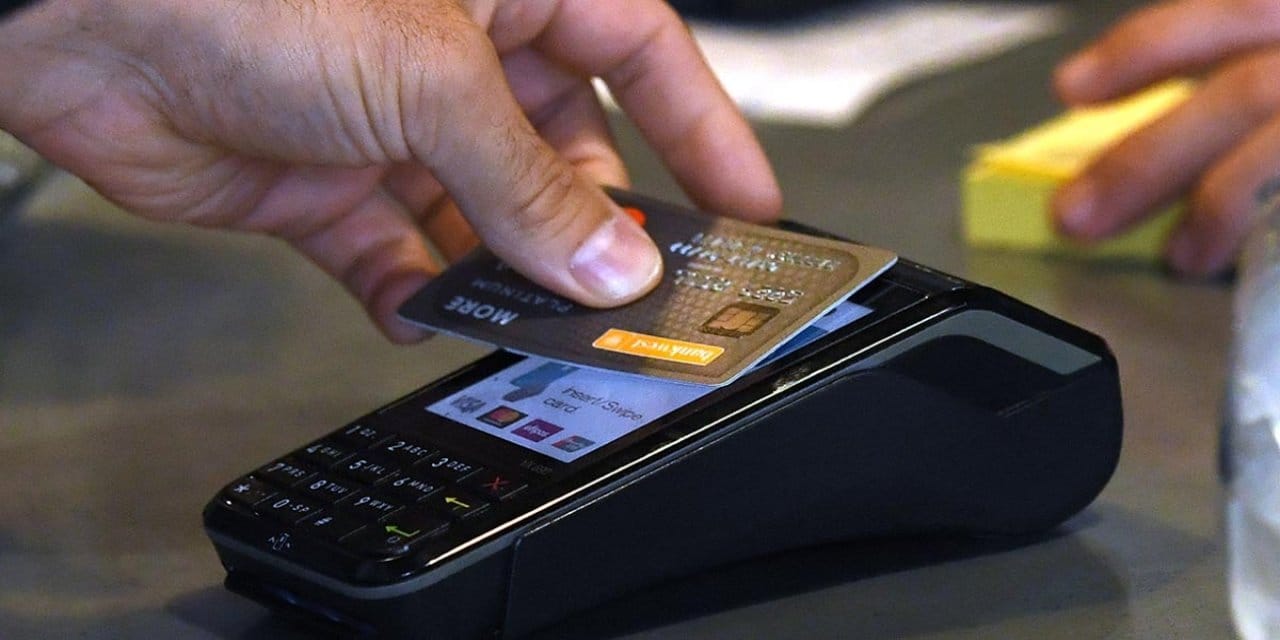 istanbulda dev pos vurgunu FywXOaak.jpg