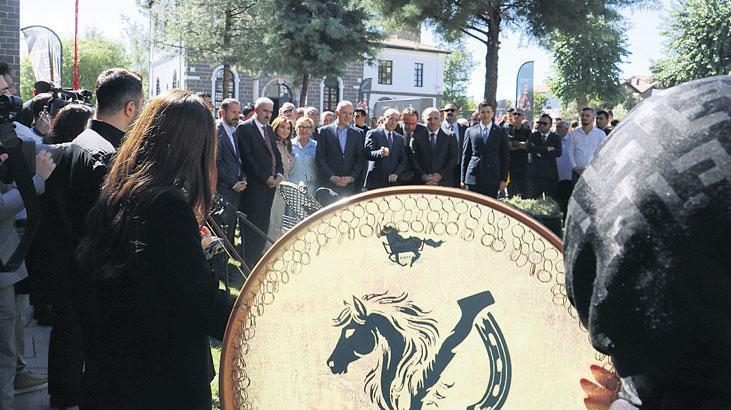 mezopotamyanin sanat soleni iRccO1aN.jpg