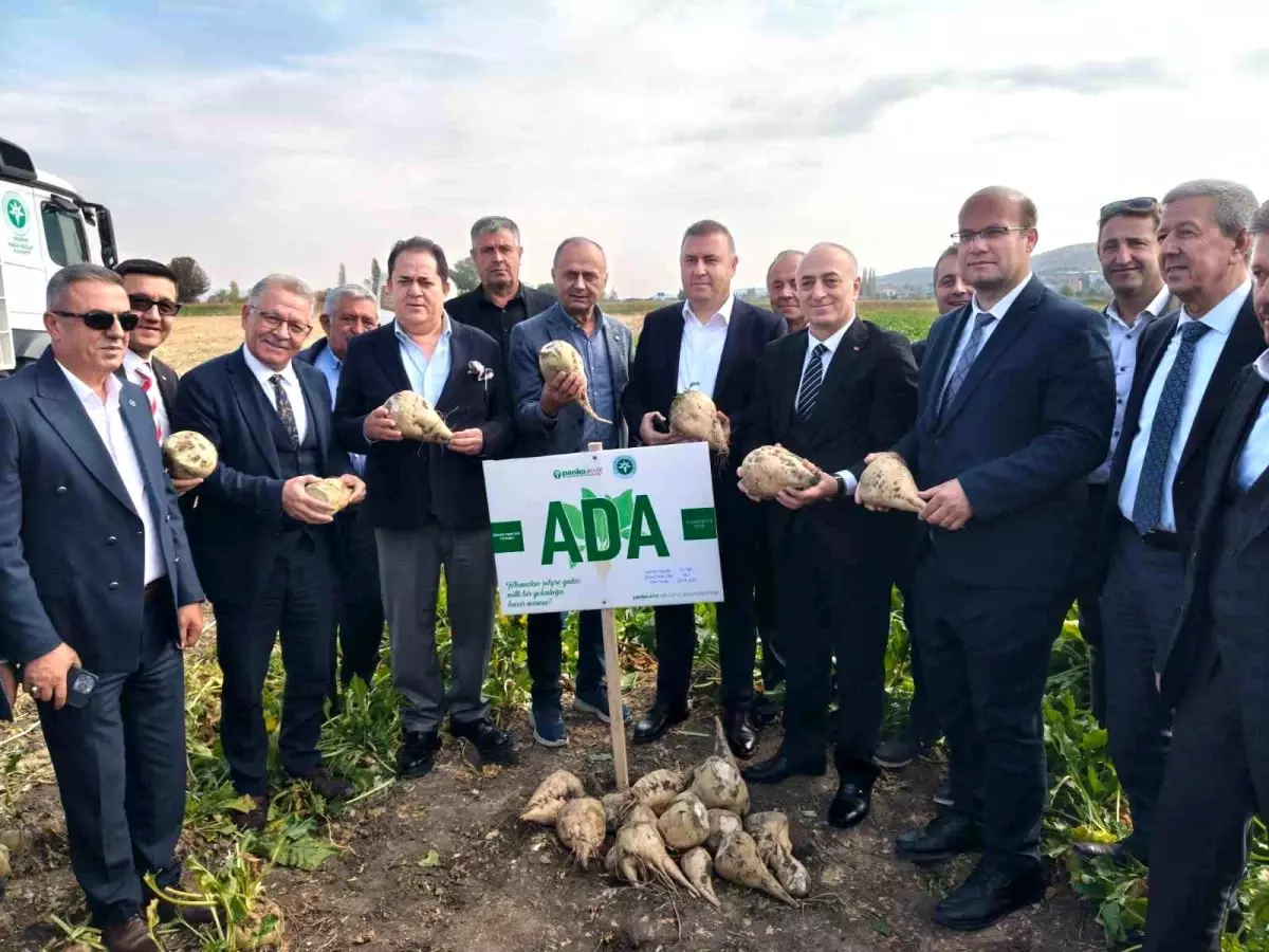 seker pancari tarla gununde ureticilere bilgilendirme SWEEWwLb.jpg