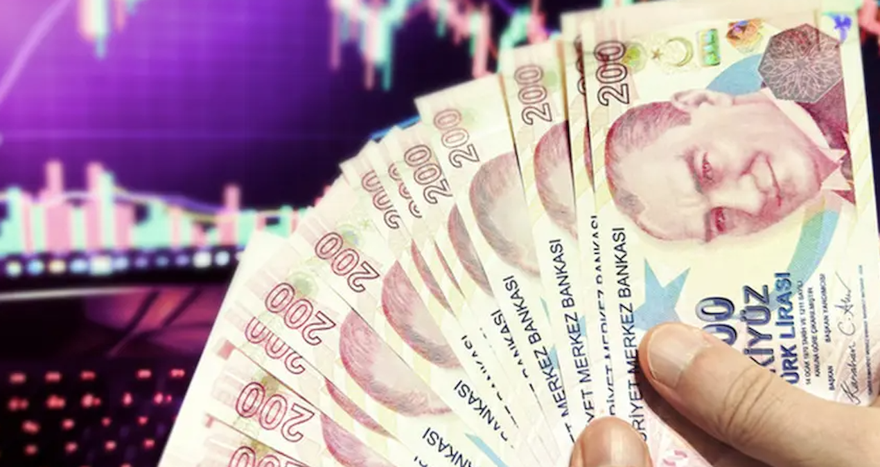 Kontrolden Çıkan Araç Takla Attı: Sürücü Şans Eseri Kurtuldu