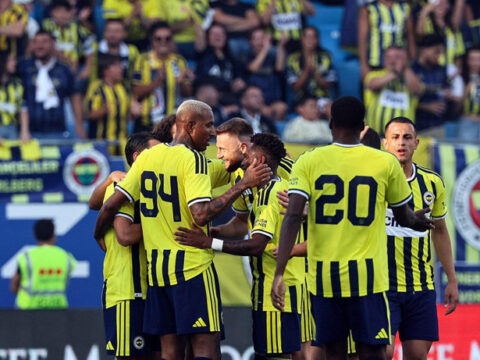 Fenerbahce muhtemel 11ler 0000 2186 hlkw