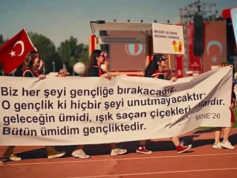Odtululer turkiyenin fotografini cekti cnMiMFbN